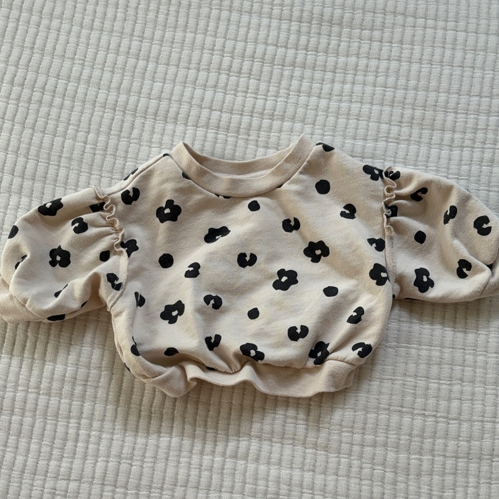 Cat & Jack Floral Daisy Set Bundle, Size Newborn Three Pieces - Picture 3 of 8